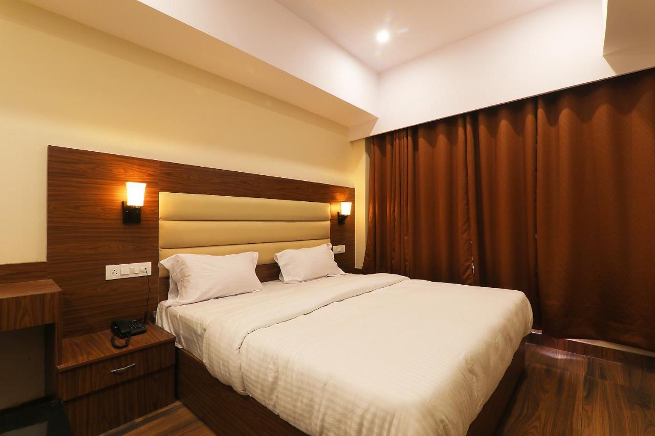 FabHotel Skyline Lucknow Eksteriør bilde